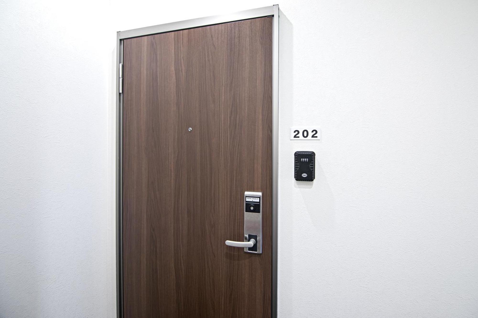 拾野の家 202和室 Leilighet Ōsaka Eksteriør bilde
